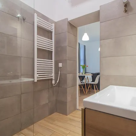 Apartment Dob-lak With Free Private Parking *